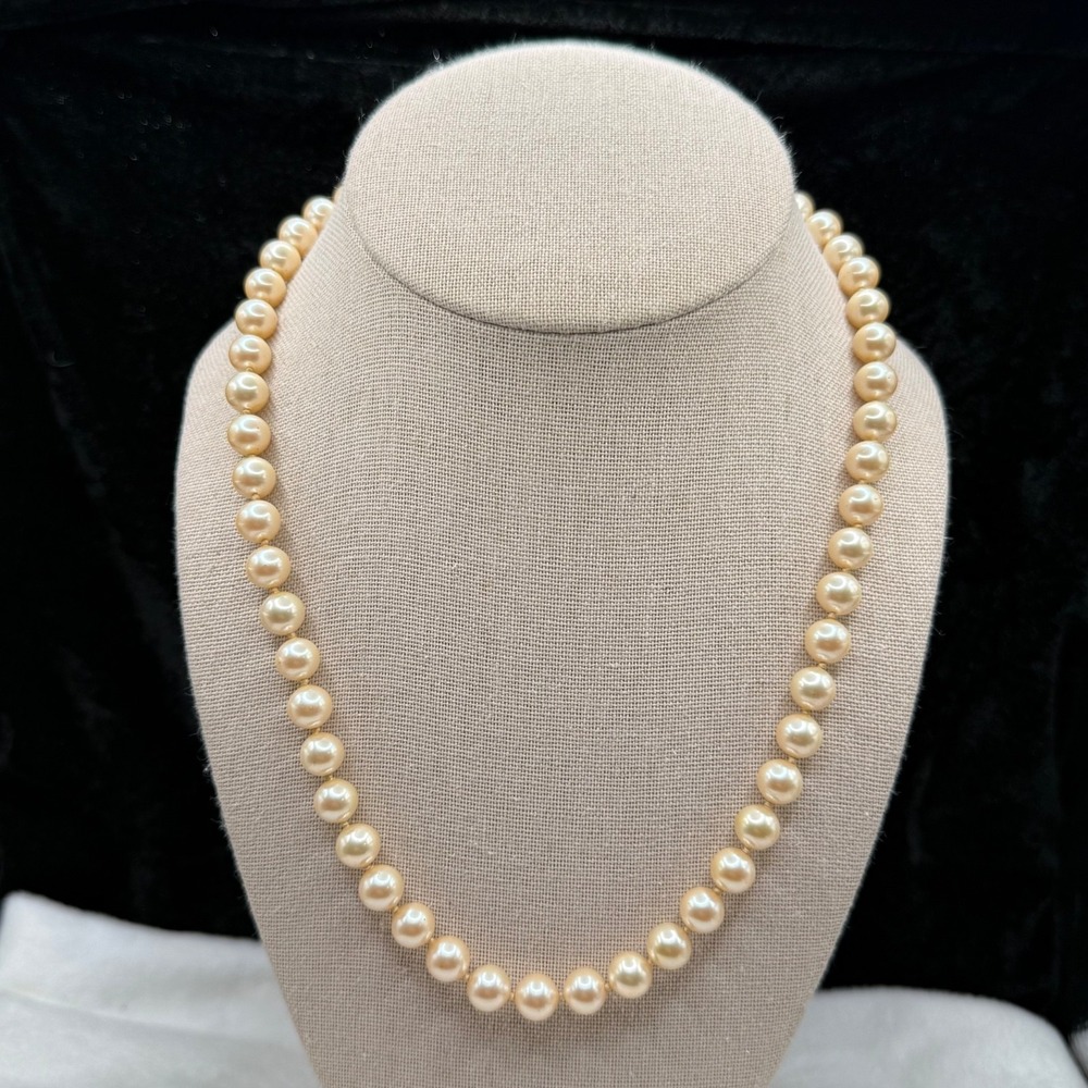Vintage Marvella Imitation Pearl Necklace Signed 19"